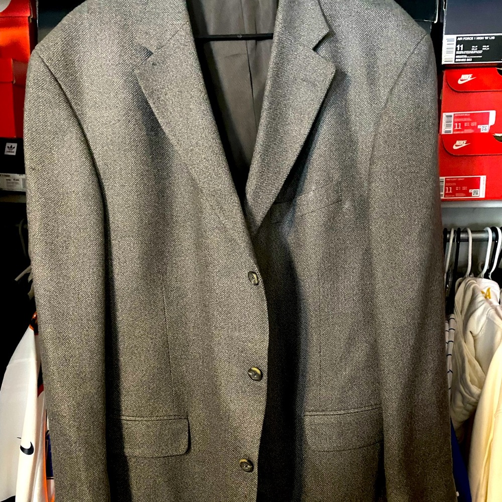 Oscar De La Renta Lamb’s Wool/Cashmere blend blazer Size 46L